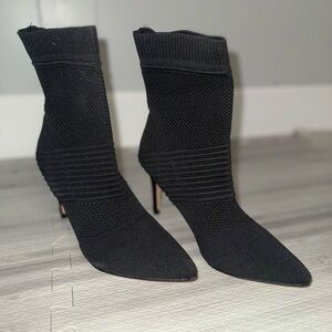 Chic Black Heeled Boots for Women